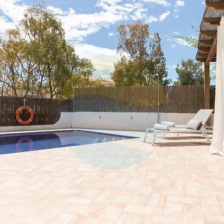 Eivissa - Casa En Con Piscina Privada Y A 150m De La Playa - Deltavacaciones *