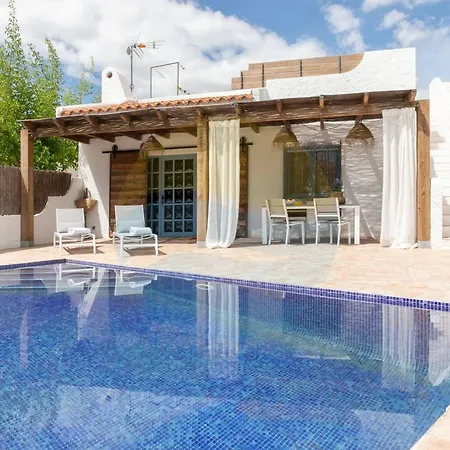 Feriehus Eivissa - Casa En Con Piscina Privada Y A 150m De La Playa - Deltavacaciones Riumar